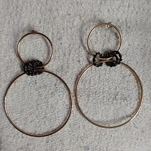 Huge goldtone black twisted wire post earrings